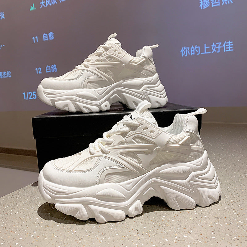 Light Platform Platform Round Toe Lace-Up Sneakers